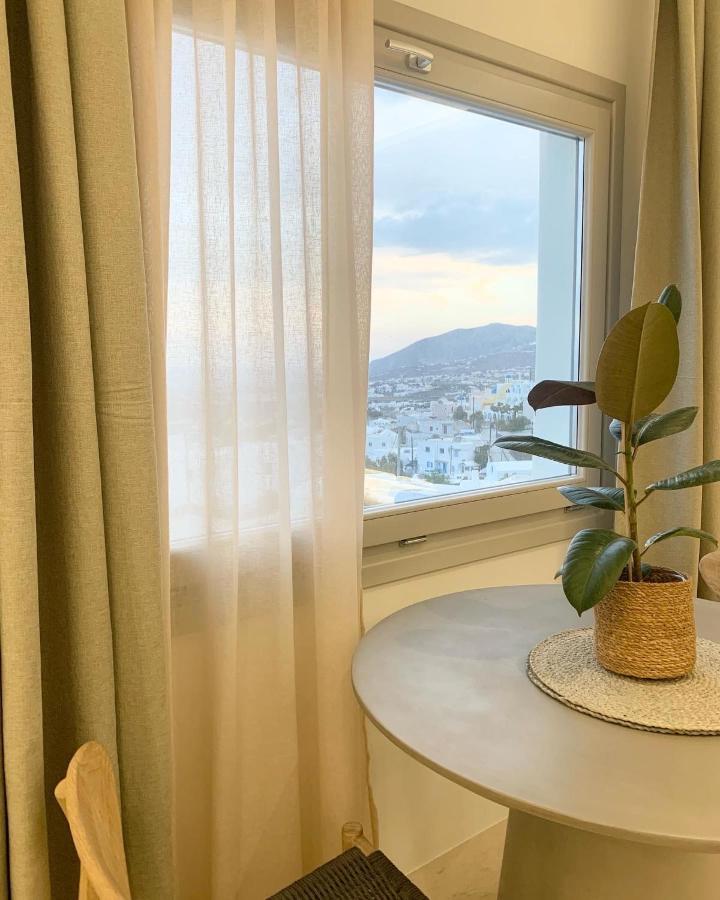 Mod Santorini Vegan Boutique Hotel Fira  Extérieur photo