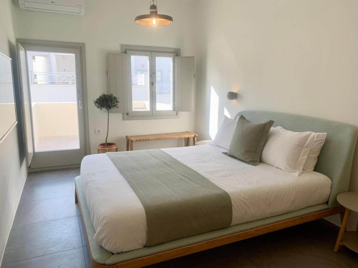 Mod Santorini Vegan Boutique Hotel Fira  Extérieur photo
