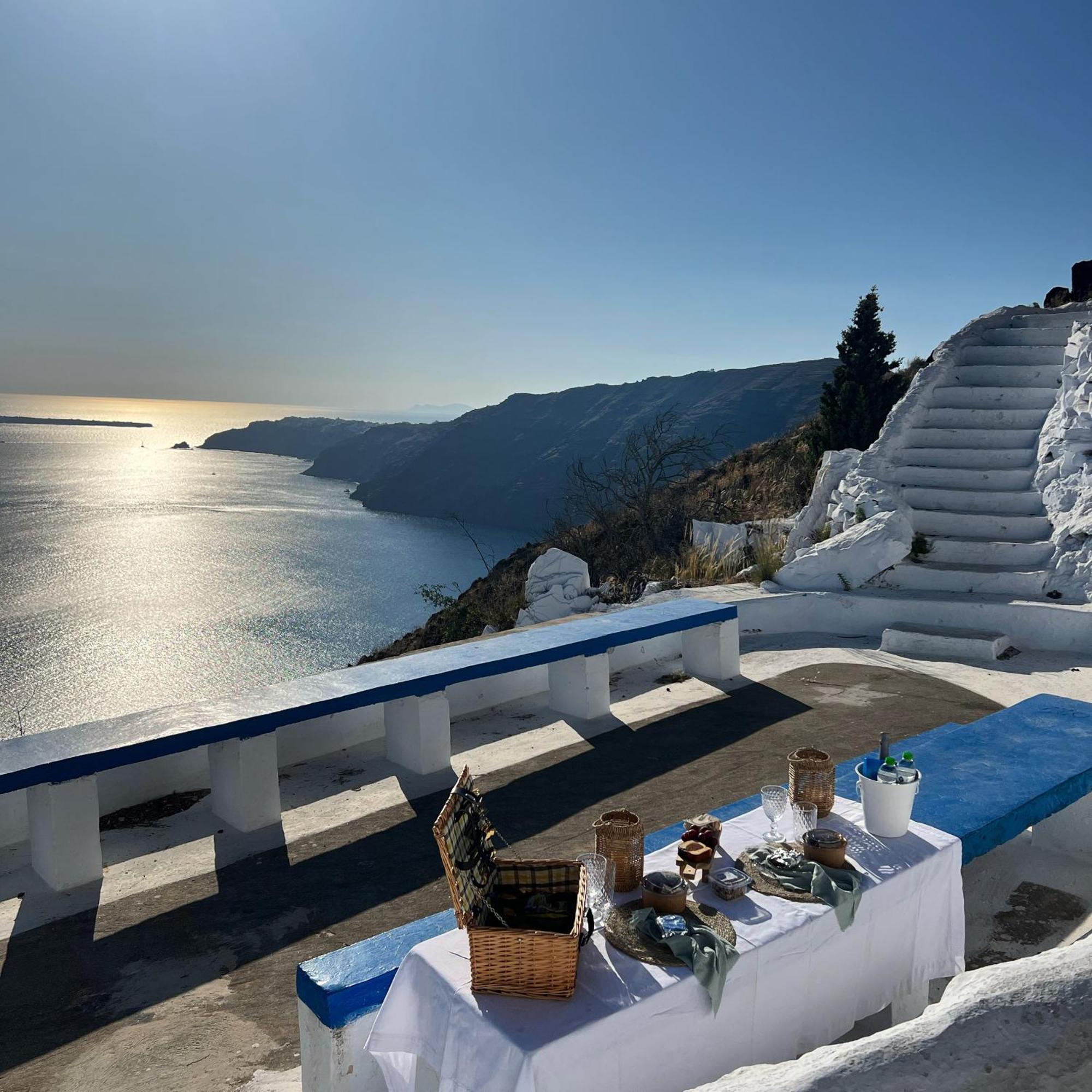 Mod Santorini Vegan Boutique Hotel Fira  Extérieur photo